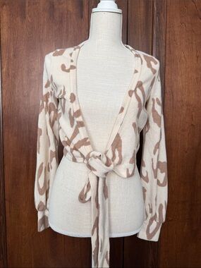 Blue Blush Cream & Tan Tie-Front Cardigan Sweater